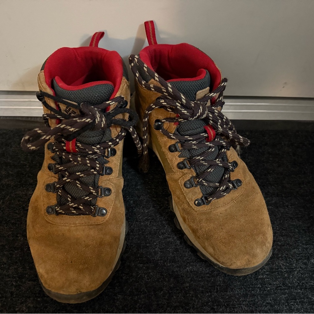 Columbia Brown Hiking Boots with Red Accents